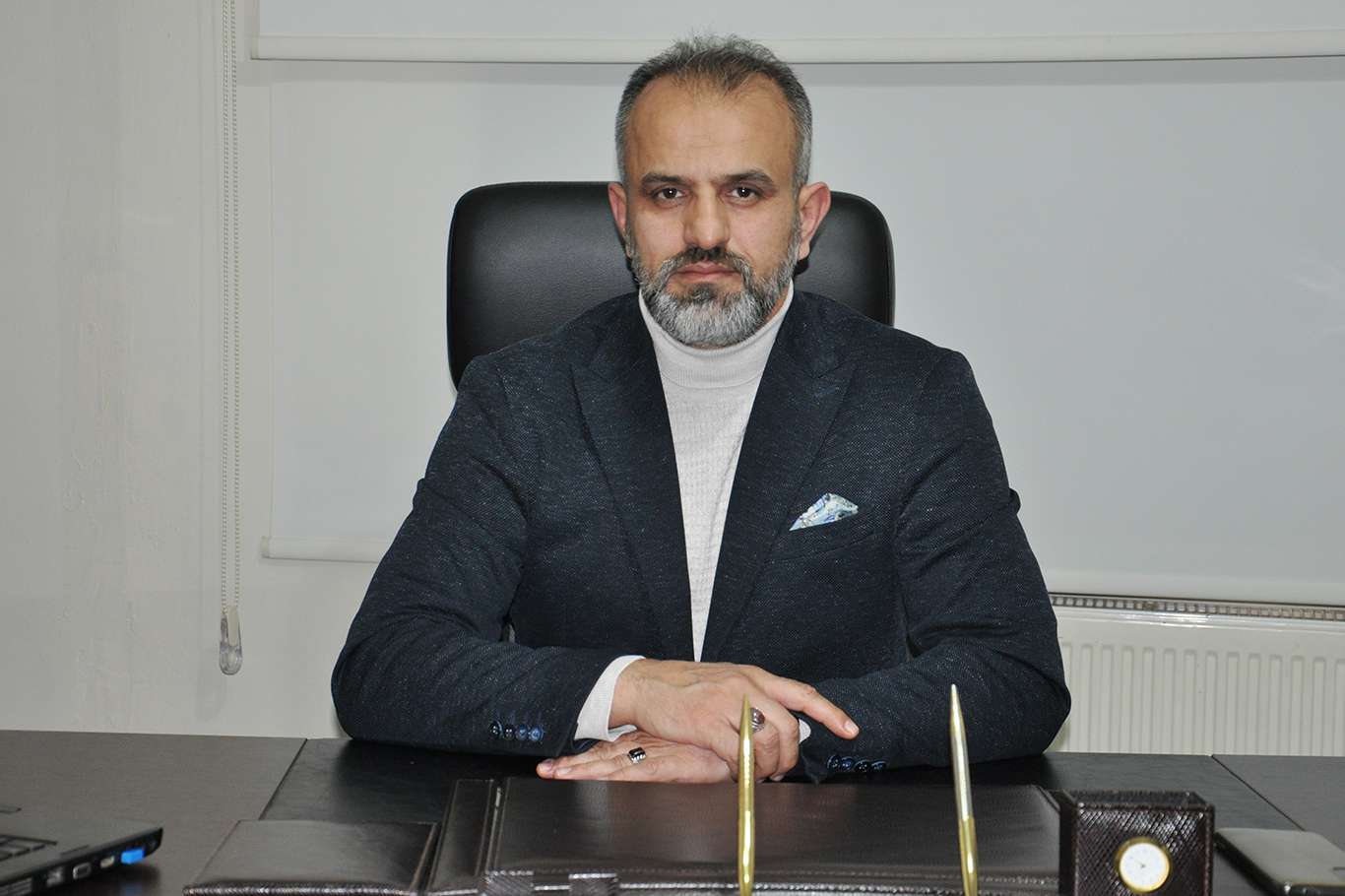 Batman Sağ-Çev Başkanı Dursun: Sağlık çalışanları ve hekimlerin çalışma şartları iyileştirilmeli Batman Sağ-Çev Başkanı Dursun: Sağlık çalışanları ve hekimlerin çalışma şartları iyileştirilmeli